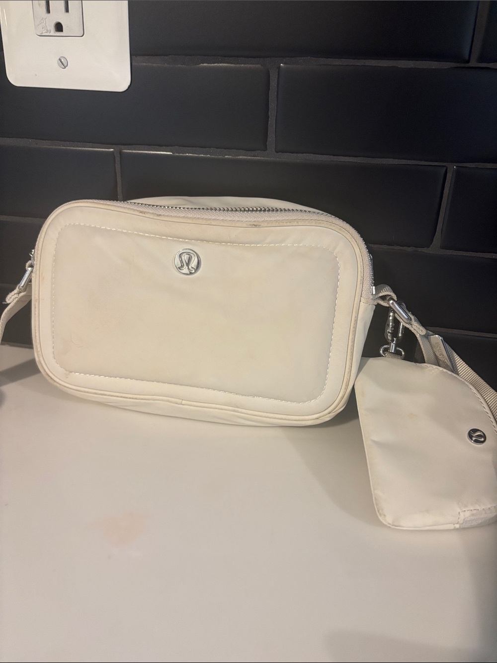 lululemon athletica Cream/Off-White Crossbody Bag with Detachable Pouch